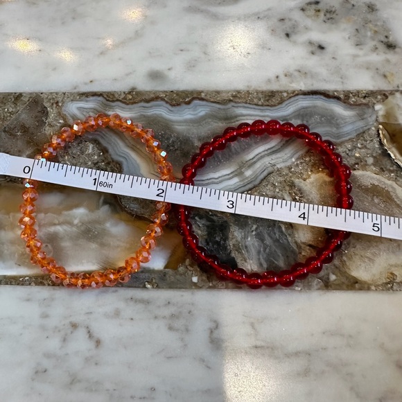 3064 Vibrant Beaded Bracelet Set in Red and Orange - Picture 4 of 5